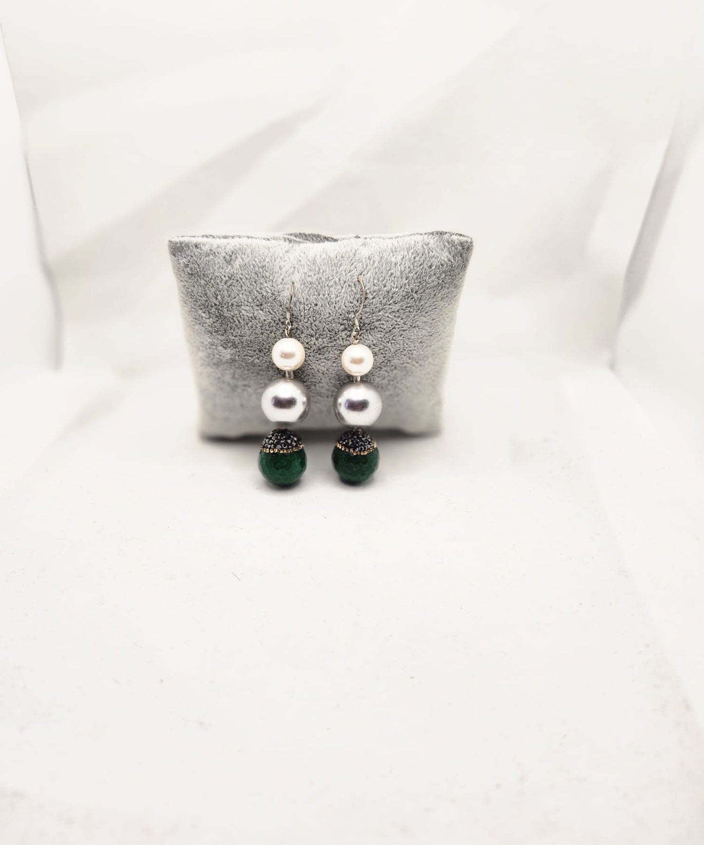 Emerald Pearl Earrings